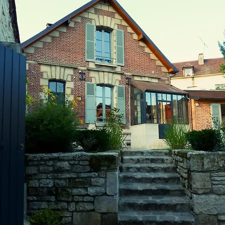 Гостевой дом Fab House - Les Maisons Fabuleuses Санлис