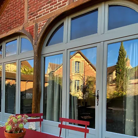 Fab House - Les Maisons Fabuleuses 3* Санлис
