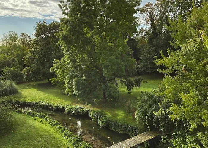 Gasthof Fab House - Les Maisons Fabuleuses Senlis (Oise)